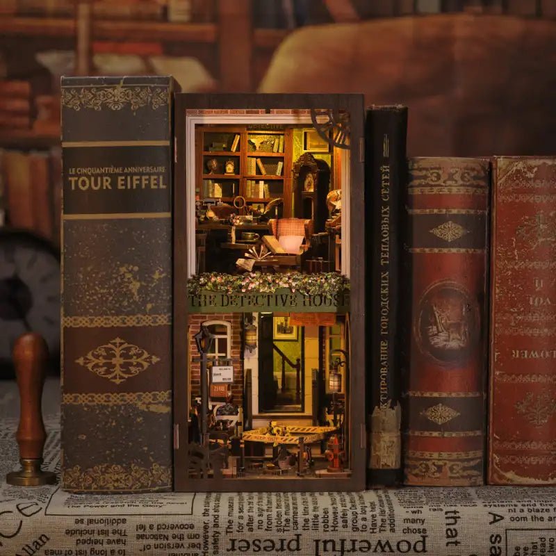 Lámpara vitral Agencia de Detectives Rose Book Nook decoración hogar Glow - Madrid.com